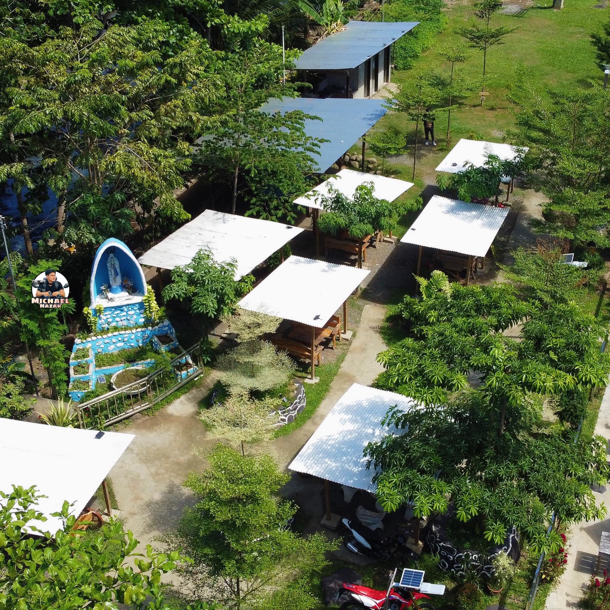 Hinaguan Nature Park riverside